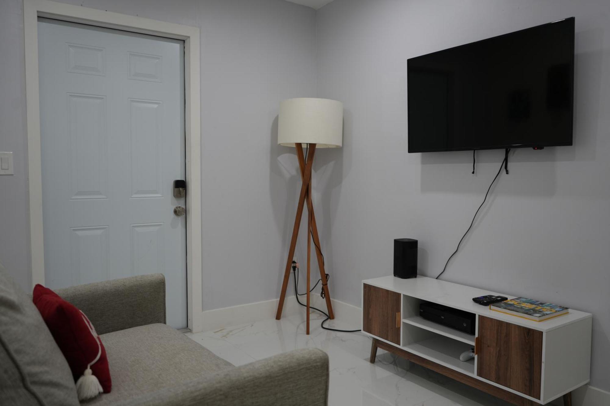 Charming Two Bedroom Apartment. Miami Extérieur photo