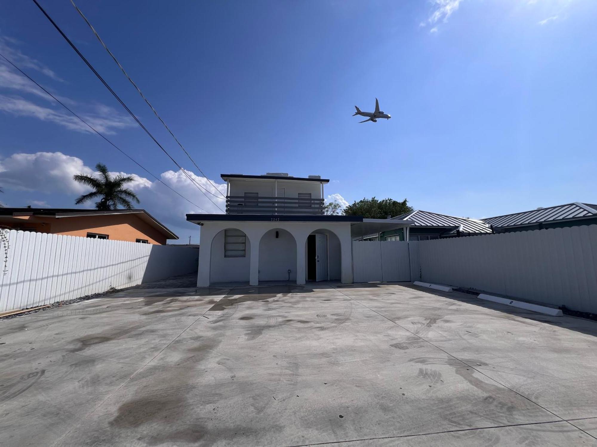 Charming Two Bedroom Apartment. Miami Extérieur photo