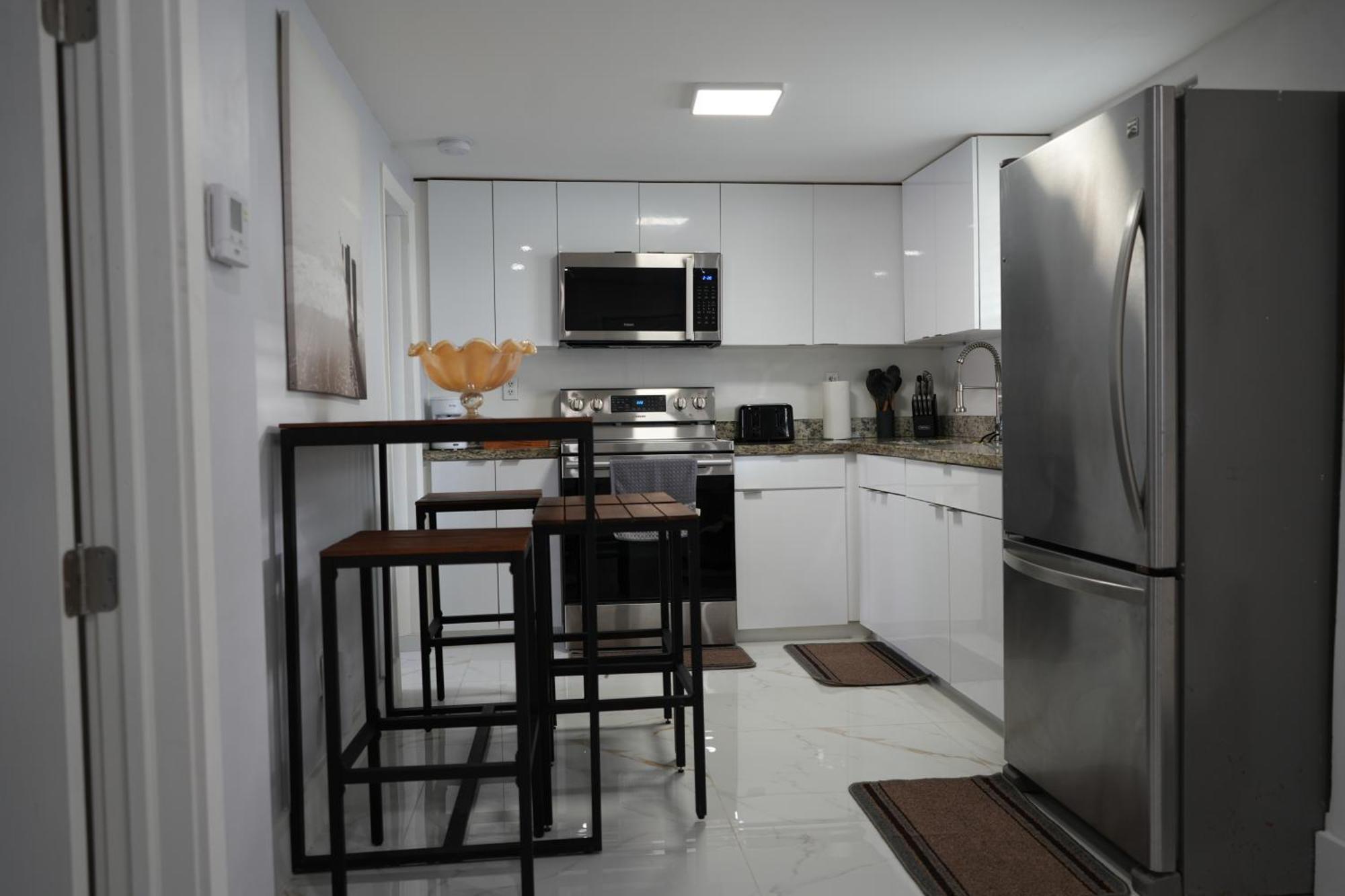 Charming Two Bedroom Apartment. Miami Extérieur photo