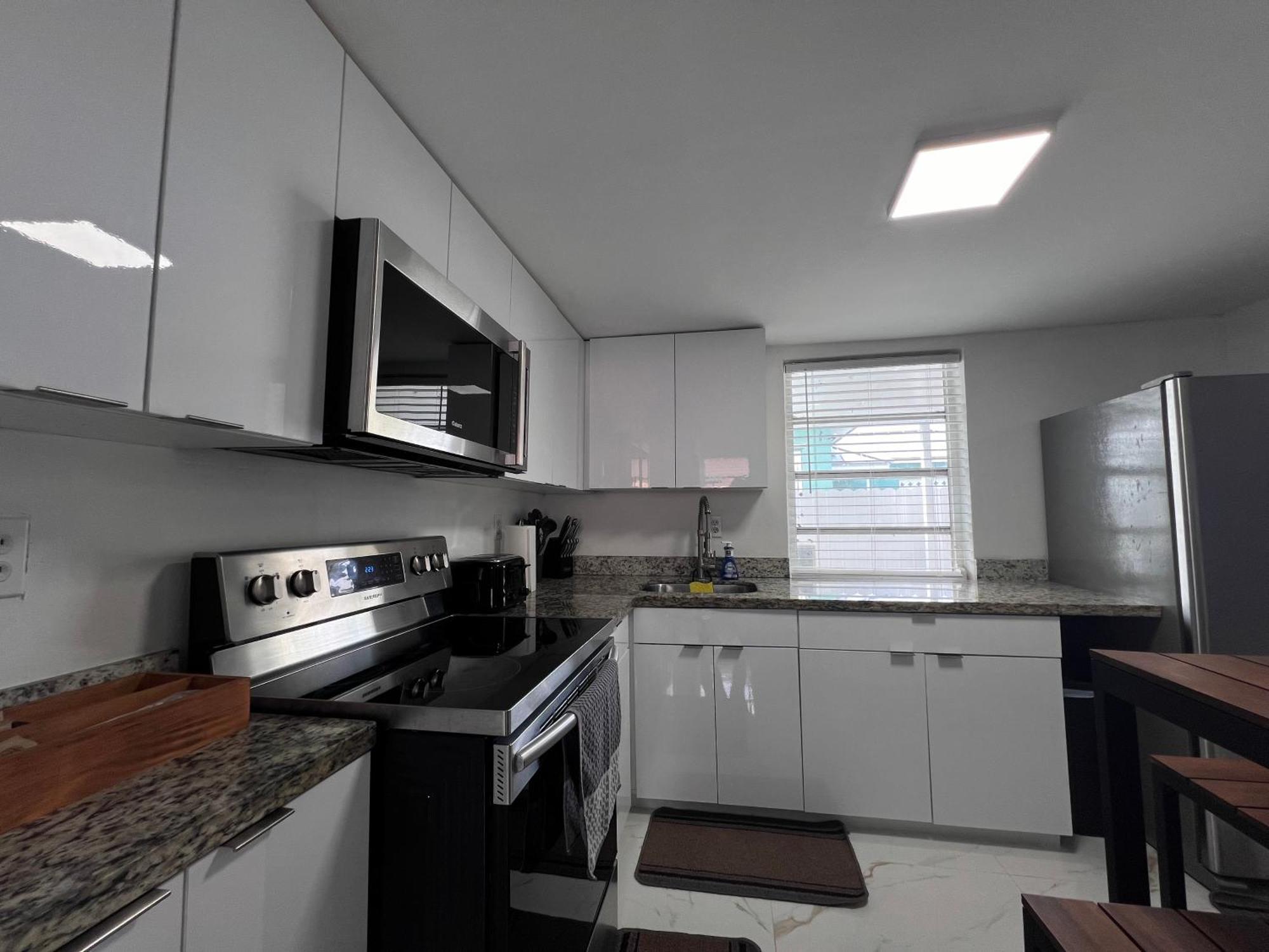 Charming Two Bedroom Apartment. Miami Extérieur photo